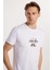 Erkek Slim Fit Dar Kesim %100 Pamuk Yumuşak Dokulu Baskılı Beyaz Bisiklet Yaka Tişört 1