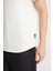 Erkek Beyaz Relaxed Fit Dokulu Basic T-Shirt - W2510718104 3