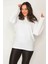 Kadın Kemik Pamuklu Kumaş Bisiklet Yakalı Sırt Baskı Detaylı Sweatshirt 65N31024 1