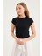 Yuvarlak Yaka Kısa Kol Crop Bluz 4