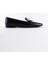 Carey Küt Burunlu Metal Toka Aksesuarlı Kadın Loafer 2