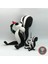 Omantik Kokarca Pepe Le Pew Koleksiyonluk Tek Figür - Çiçekli Detay 1