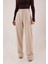 Premium Model Oturtmalı Krem Pantolon 3