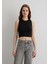 Kadın Siyah Crop Top 1610786-900 3