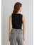 Kadın Siyah Crop Top 1610786-900 4