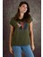 Staring Woman Kadın Baskılı T-Shirt 4