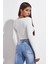 Kadın Beyaz Uzun Kollu Büzdürme Bağcık Detaylı Crop Top Bluz 2