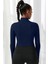 Kadın Lacivert Uzun Kol Fermuarlı Parmak Geçme Detaylı Dik Yaka Crop Top Bluz 2