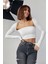 Kara Yaka Uzun Kollu Crop - Beyaz 5