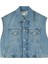 Denim Yelek ile Katmanlı Şıklık 1