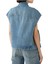 Denim Yelek ile Katmanlı Şıklık 3