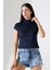 Yumuşak Dokulu Kendiliğinden Kollu Dik Yaka Basic Crop Kadın T-Shirt 22002 Lacivert 1