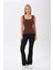 Kadın Kare Yaka Kalın Askılı Basic Fit Bluz Crop Top 2