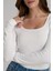 Kadın Beyaz Uzun Kollu Kare Yaka T-Shirt Bluz Kaşkorse Fitilli 2