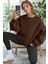 Kadın Kahverengi Basic 0 Sıfır Yaka Baskısız Düz Oversize Salaş Bol Kesim Polar Sweatshirt 1