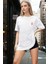 Kadın Ekru Beyaz Kupa As Kuru Kafa Oversize Fit Bol Geniş Kalıp Salaş Kesim T-Shirt 1