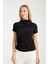 Siyah Kısa Kollu Büzgülü Bluz 2