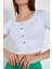 Önü Düğme Detaylı Crop T-Shirt 2