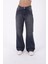 Geniş Paçalı ve Yüksek Belli Cepli Rahat Kadın Kot Pantolon Relaxed Jean Koyu Mavi Tintli Denim 2