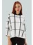 GEMMA BLOUSE Bebe Yaka Geometrik Desenli Kadın Triko Bluz - Ekru/Siyah 2