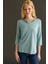 Kadın Açma Yaka Nakış Işlemeli Penye Bluz Mint 1