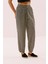 Beli Lastikli Pantolon Standart Renk Y2564116_089 3