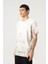 Bisiklet Yaka Dalga Fırça Desenli Tshirt Ekru 3