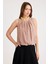Önü Pileli Sıfır Kol Etek Ucu Lastikli Bluz 2