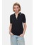Sasha Siyah Polo Yaka Triko Nakışlı Standard Fit Kadın Tshirt 1
