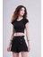 Kadın Siyah Bağlamalı Crop Bluz – Modern ve Cesur Yaz Stili 3