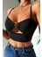 Aksesuarlı Şık Crop Büstiyer T-Shirt 2