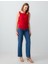 Kırmızı Düz Kesim Kayık Yaka Kolsuz Dokuma Bluz 2