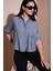 Regular Fit Göğüs Cepli Kısa Kollu Gömlek Bayan Gömlek 6779324 1