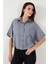 Regular Fit Cep Detaylı Kısa Kollu Gömlek Bayan Gömlek 6778568 2