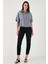 Regular Fit Cep Detaylı Kısa Kollu Gömlek Bayan Gömlek 6778568 3