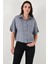 Regular Fit Cep Detaylı Kısa Kollu Gömlek Bayan Gömlek 6778568 5