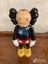 Kaws Küçük Ayakta 4