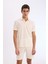 Slim Fit Dar Kesim Polo Yaka Dokulu Kısa Kollu Krinkıl Beyaz Tişört E1222AX25SM 3