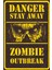 Tehlikeli Zombilerden Uzak Dur Retro Vintage Ahşap Poster 1