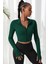 Kadın Yeşil Uzun Kol Fermuarlı Parmak Geçme Detaylı Dik Yaka Crop Top Bluz 5