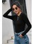 - Kadın Siyah Uzun Kollu Fit Basic Crop Top Bluz 3