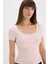 Yeni Sezon Slim Fit Dar Kesim Yuvarlak Yaka Basic Düz Fitilli Kaşkorse Kısa Kollu Tişört 4
