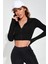 - Kadın Siyah Uzun Kol Fermuarlı Parmak Geçme Detaylı Dik Yaka Crop Top Bluz 4