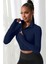 - Kadın Lacivert Uzun Kol Fermuarlı Parmak Geçme Detaylı Dik Yaka Crop Top Bluz 5
