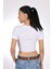 Kırmızı Kalp Detaylı Bağlamalı Beyaz Crop T-Shirt - Pia Velle 4