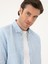 Erkek Mavi Regular Fit %100 Keten Gömlek 50284823-VR036 <p STYLE="PADDING-BOTTOM:10PX;">%100 Keten Kumaştan Üretilmiş Slim Fit Mavi Gömlek, Hafifliği ve Nefes Alabilirliği ile Sıcak Havaların Vazgeçilmezi Olmaya Aday. Ketenin Doğal Dokusu, Cildinizin Nefes Almasını Sağlar ve Böylece Terleme Sorununu En Aza Indirir. Hafif ve Ince Yapısı ile Yaz Aylarında Rahatlıkla Kullanılabilir. Mavi Rengin Ferahlatıcı Tonu ile Dikkat Çeken Gömlek, Doğal Keten Yapısı Sayesinde Gün Boyu Serin Kalmanızı Destekleyecektir. Uzun Kollu ve Cepsiz Olarak Tasarlanan Yapısı ve Düz Deseniyle Minimal ve Şık Bir Görünüm Sunuyor. Regular Fit Kesimi, Vücuda Rahatça Otururken, Aynı Zamanda Hareket Özgürlüğü Sunmaktadır. Düğmeli Yaka Detayı, Gömleğe Klasik Bir Dokunuş Katarak, Hem Günlük Hem De Daha Resmi Kombinlerde Tercih Edilebilecek Bir Stil Oluşturur. Hem Kot Pantolonlarla Hem De Daha Klasik Parçalarla Kolayca Kombinlenebilir. <p STYLE="PADDING-BOTTOM:10PX;">MODEL Üzerindeki Gömlek M Bedendir. Modelin Boyu 188 Cm, Kilosu 83 Kg, Göğüs Ölçüsü 99 Cm, Bel Ölçüsü 83 cm ve Basen Ölçüsü 106 Cm'dir. Regular Fit Kesimi Sayesinde Gömlek, Modelin Vücut Hatlarına Rahatça Otururken, Ketenin Doğal Yapısı Sayesinde Hareket Özgürlüğü Sunar. Gömlek, Sıcak Havalarda Hem Şıklığı Hem De Konforu Arayan Erkekler Için Idealdir. 2