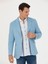 Erkek Mavi Slim Fit Ceket 50264750-VR036 <p STYLE="PADDING-BOTTOM:10PX;">%93 Pamuk ve %7 Poliamid Kumaştan Üretilen Mavi Klasik Ceket, Yumuşak Dokusu ve Hafif Yapısıyla Konforu Ön Plana Çıkarır. Pamuk Ağırlıklı Yapısı Sayesinde Nefes Alabilir Bir Özellik Sunar. Böylece Özellikle Bahar ve Yaz Aylarında Ferah Bir Kullanım Sağlar. Slim Fit Kalıbı Vücuda Tam Oturarak Modern ve Maskülen Bir Görünüm Sunar. Mono Yaka Tasarımı, Ceketin Klasik ve Zamansız Çizgisine Vurgu Yapar. Sade ve Şık Yaka Tipi ile Her Türlü Kombine Uyum Sağlar. Mavi Tonu, Hem Günlük Kullanımda Hem De Özel Etkinliklerde Rahatlıkla Tercih Edilebilir. <p STYLE="PADDING-BOTTOM:10PX;">TORBA Cep Detayları Ise Ceketin Işlevselliğini Artırır. Yumuşak Dokusuyla Öne Çıkan Pamuklu Kumaşı, Gün Boyu Konfor Sağlarken Poliamid Karışımı ile Ceketin Dayanıklılığını Artırır. Hem Ofis Şıklığına Hem De Günlük Rahat Kombinlere Uyum Sağlayabilen Ceket, Jean Ya Da Klasik Pantolonlarla Kolayca Kombinlenebilir. Ince Dokusu Sayesinde Mevsim Geçişlerinde De Ideal Bir Parça Olarak Öne Çıkar. <p STYLE="PADDING-BOTTOM:10PX;">MODEL 188 cm Boyunda, 85 kg Ağırlığında, 100 cm Göğüs, 84 cm Bel, 96 cm Basen Ölçülerine Sahip Olup 48 Beden Ceket Giymektedir. 3
