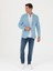Erkek Mavi Slim Fit Ceket 50264750-VR036 <p STYLE="PADDING-BOTTOM:10PX;">%93 Pamuk ve %7 Poliamid Kumaştan Üretilen Mavi Klasik Ceket, Yumuşak Dokusu ve Hafif Yapısıyla Konforu Ön Plana Çıkarır. Pamuk Ağırlıklı Yapısı Sayesinde Nefes Alabilir Bir Özellik Sunar. Böylece Özellikle Bahar ve Yaz Aylarında Ferah Bir Kullanım Sağlar. Slim Fit Kalıbı Vücuda Tam Oturarak Modern ve Maskülen Bir Görünüm Sunar. Mono Yaka Tasarımı, Ceketin Klasik ve Zamansız Çizgisine Vurgu Yapar. Sade ve Şık Yaka Tipi ile Her Türlü Kombine Uyum Sağlar. Mavi Tonu, Hem Günlük Kullanımda Hem De Özel Etkinliklerde Rahatlıkla Tercih Edilebilir. <p STYLE="PADDING-BOTTOM:10PX;">TORBA Cep Detayları Ise Ceketin Işlevselliğini Artırır. Yumuşak Dokusuyla Öne Çıkan Pamuklu Kumaşı, Gün Boyu Konfor Sağlarken Poliamid Karışımı ile Ceketin Dayanıklılığını Artırır. Hem Ofis Şıklığına Hem De Günlük Rahat Kombinlere Uyum Sağlayabilen Ceket, Jean Ya Da Klasik Pantolonlarla Kolayca Kombinlenebilir. Ince Dokusu Sayesinde Mevsim Geçişlerinde De Ideal Bir Parça Olarak Öne Çıkar. <p STYLE="PADDING-BOTTOM:10PX;">MODEL 188 cm Boyunda, 85 kg Ağırlığında, 100 cm Göğüs, 84 cm Bel, 96 cm Basen Ölçülerine Sahip Olup 48 Beden Ceket Giymektedir. 4