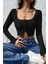 Kadın Siyah Uzun Kollu Agraflı Göğüs ve Göbek Dekolteli Crop Top Bluz 1