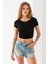 Kadın Bisiklet Yaka Fiyonk Aksesuarlı Crop T-Shirt Siyah - 25805 5